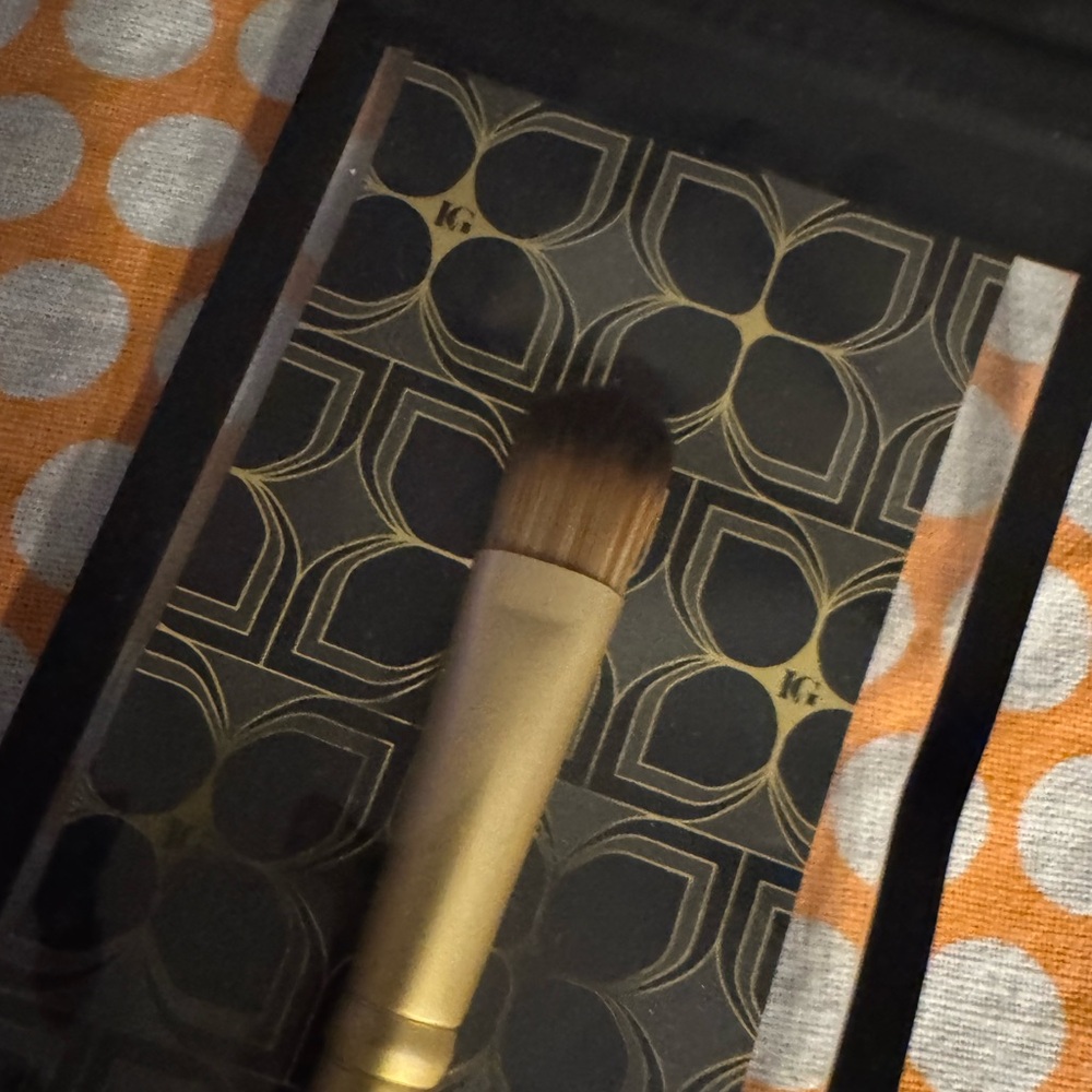 Laura Geller NWT Dual-Ended Eye Shadow Brush